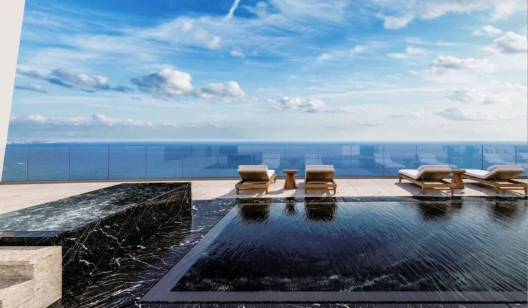 4 Bedroom Apartment for Sale in Limassol District