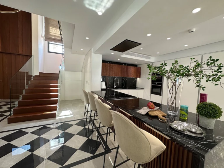 5 Bedroom House for Sale in Limassol District