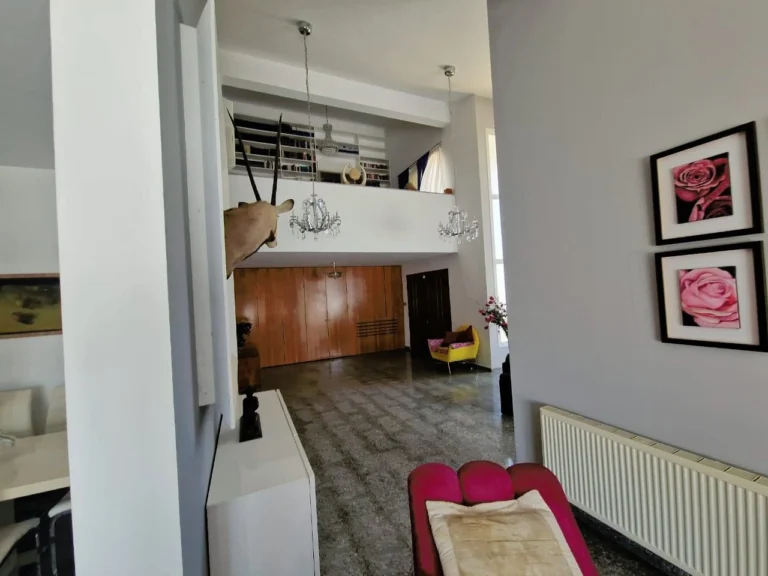 5 Bedroom House for Sale in Parekklisia, Limassol District