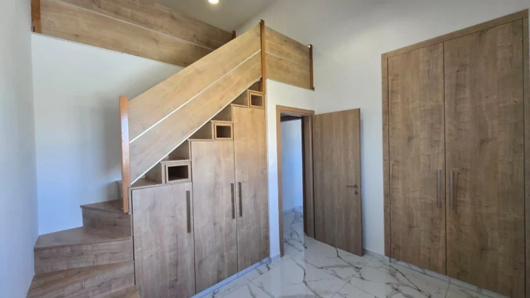 4 Bedroom Apartment for Sale in Asomatos, Limassol District