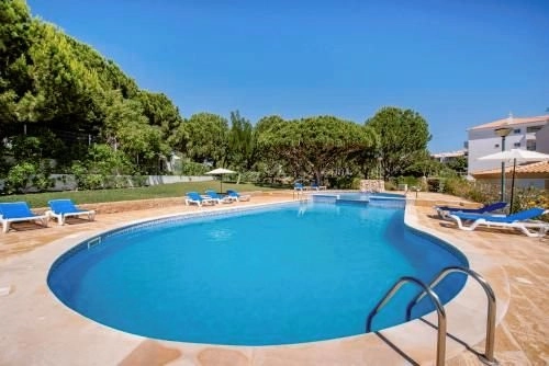 5 Bedroom House for Sale in Potamos Germasogeias, Limassol District