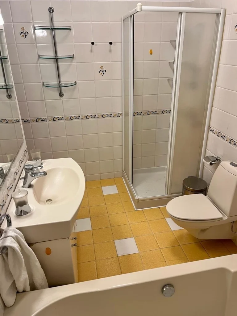 2 Bedroom Apartment for Rent in Amathounta, Limassol District