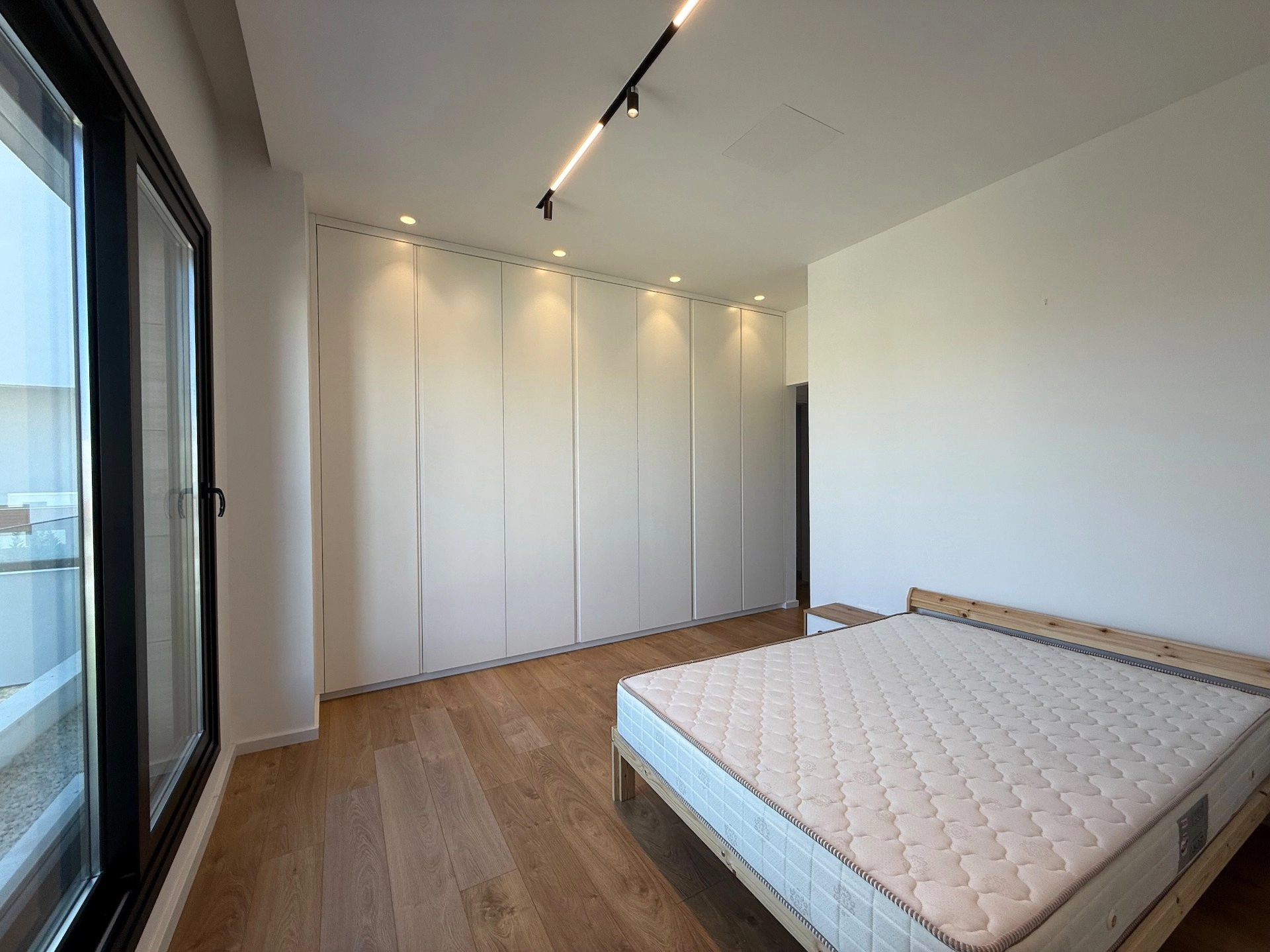 5 Bedroom House for Rent in Agios Tychonas, Limassol District