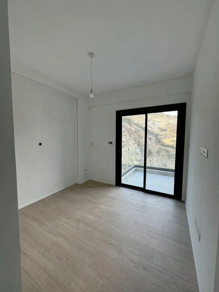 2 Bedroom Apartment for Sale in Germasogeia, Limassol District