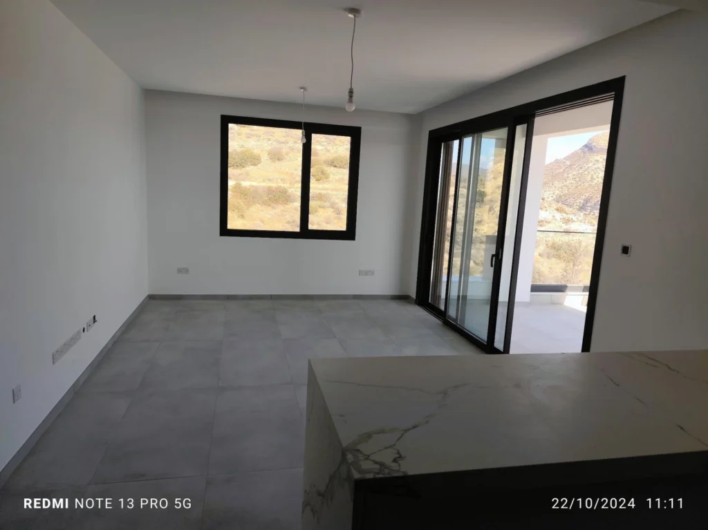 2 Bedroom Apartment for Sale in Germasogeia, Limassol District