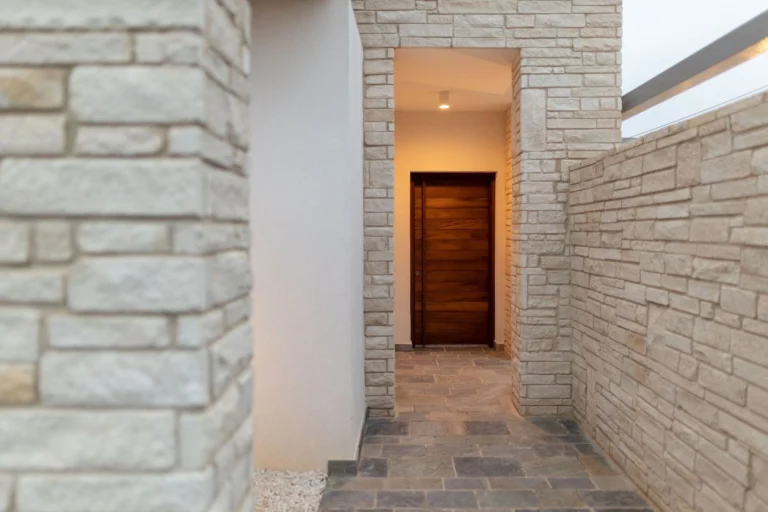 4 Bedroom House for Sale in Sea Caves, Paphos District