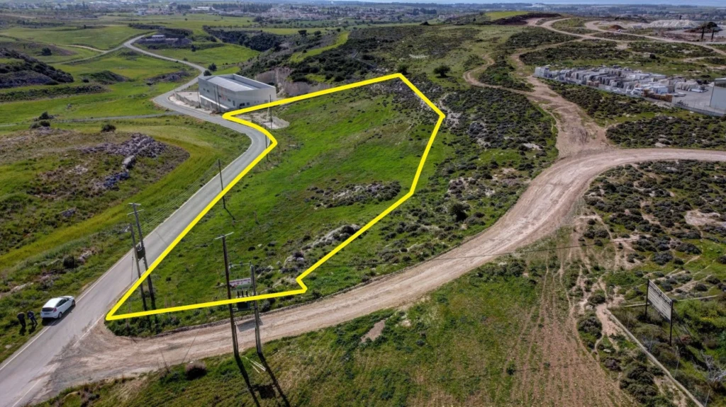 6,697m² Plot for Sale in Anarita, Paphos District
