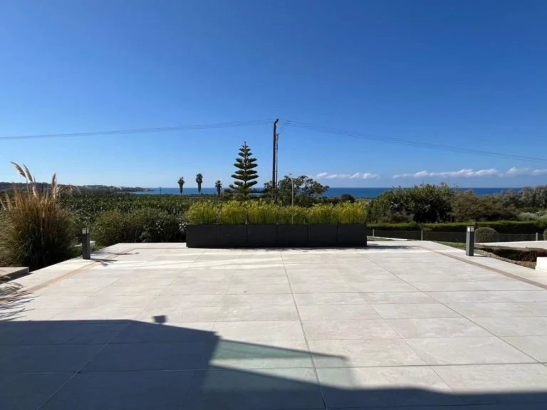 540m² House for Sale in Peyia, Paphos District