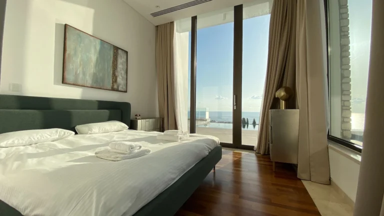 5 Bedroom House for Rent in Peyia, Paphos District