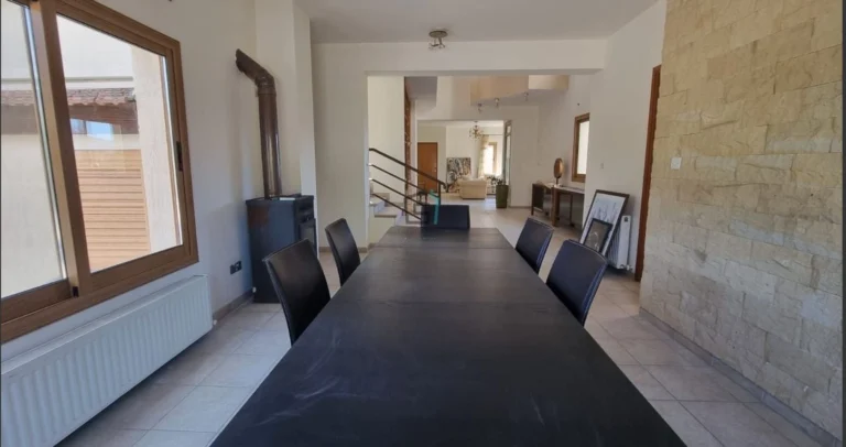 4 Bedroom House for Sale in Akrounta, Limassol District
