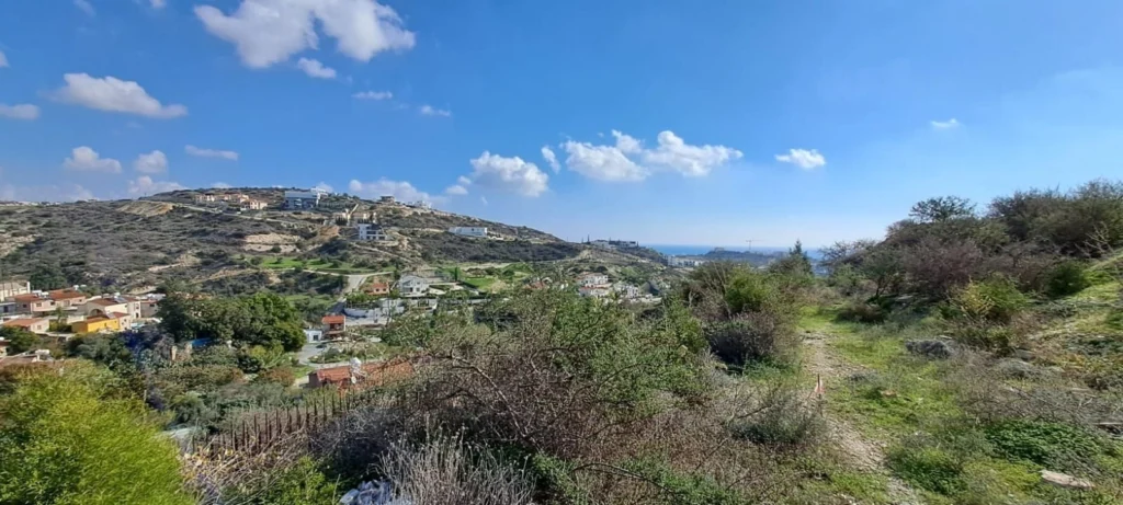 829m² Plot for Sale in Agios Tychonas, Limassol District