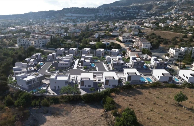 3 Bedroom House for Sale in Pegeia, Paphos District