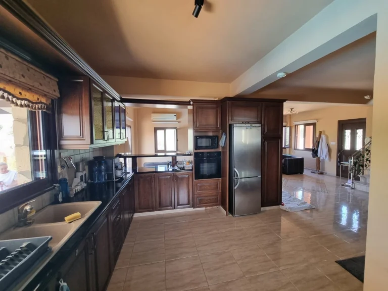4 Bedroom House for Sale in Agia Marina Chrysochous, Paphos District