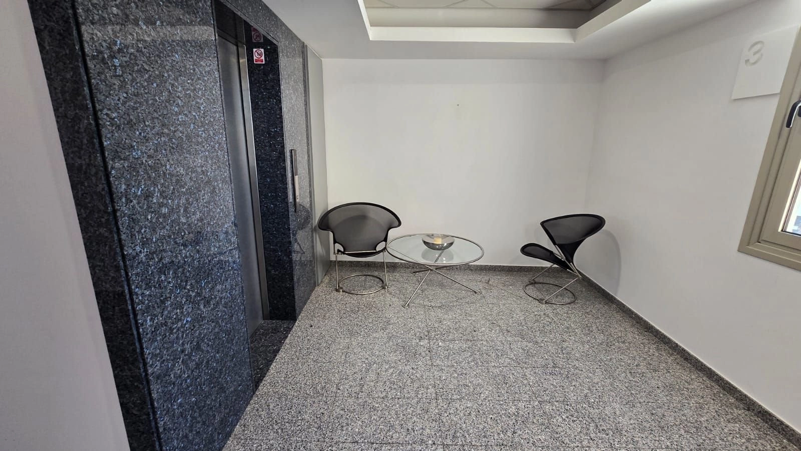 160m² Office for Rent in Limassol District