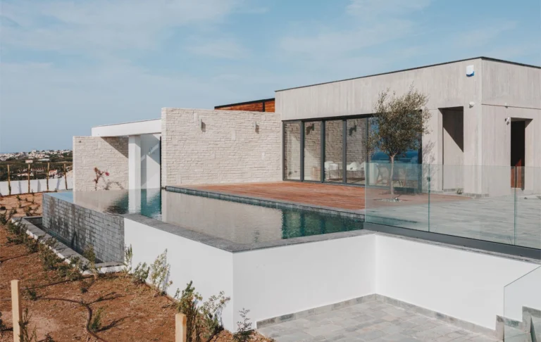 294m² House for Sale in Sea Caves, Paphos District