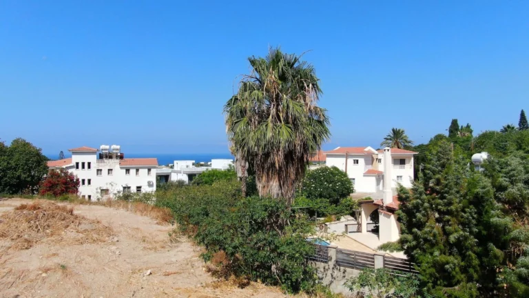 3 Bedroom House for Sale in Chlorakas, Paphos District