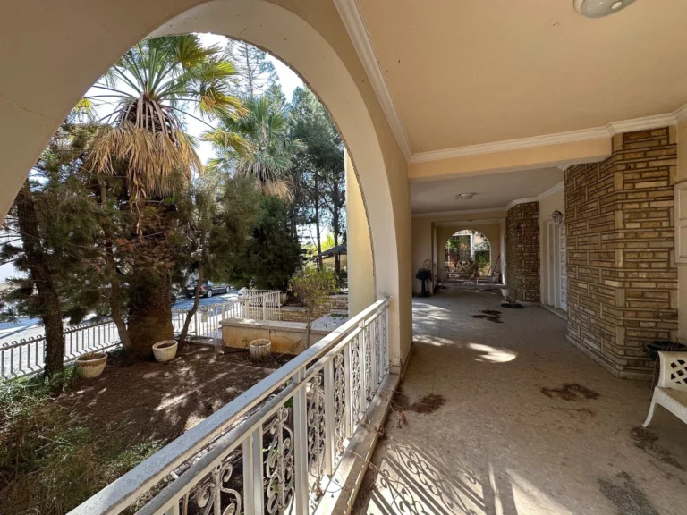 5 Bedroom House for Sale in Limassol District