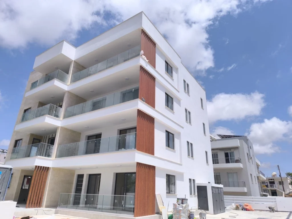 3 Bedroom Apartment for Sale in Paphos – Universal