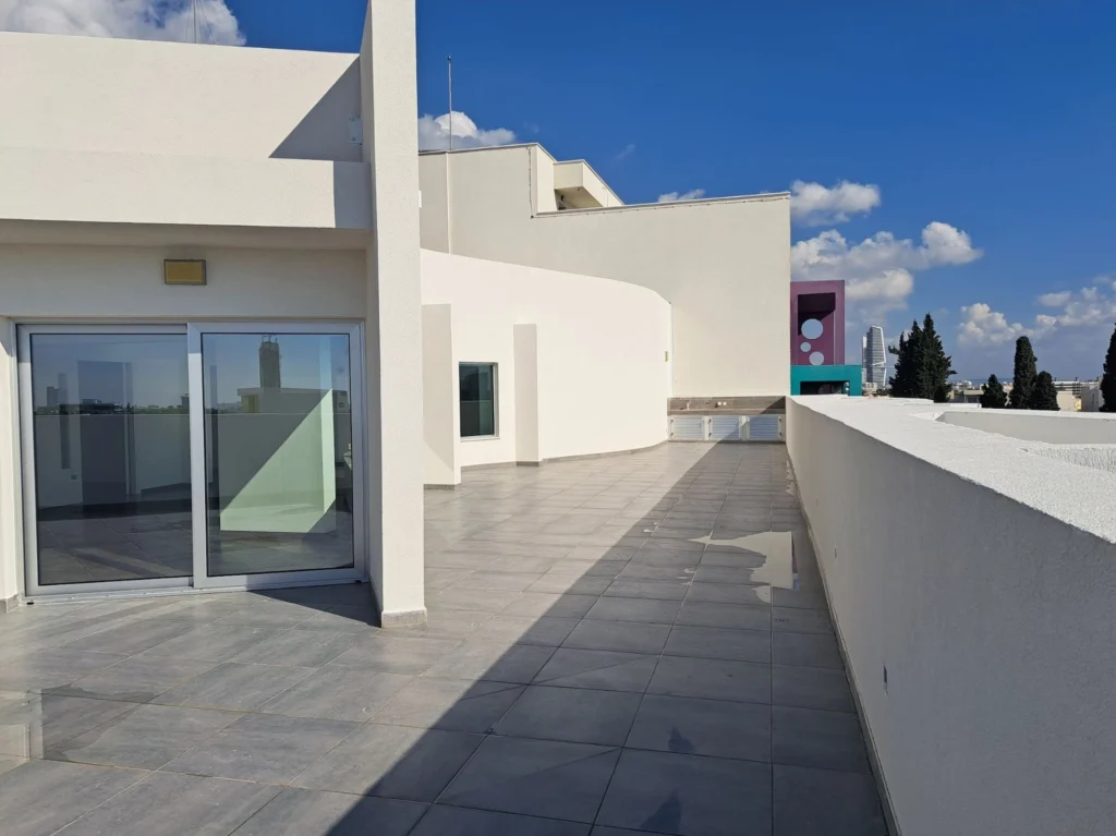 1967m² Building for Rent in Limassol – Katholiki