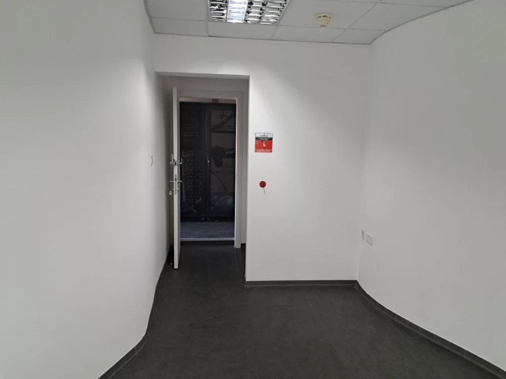 1584m² Office for Rent in Limassol – Katholiki