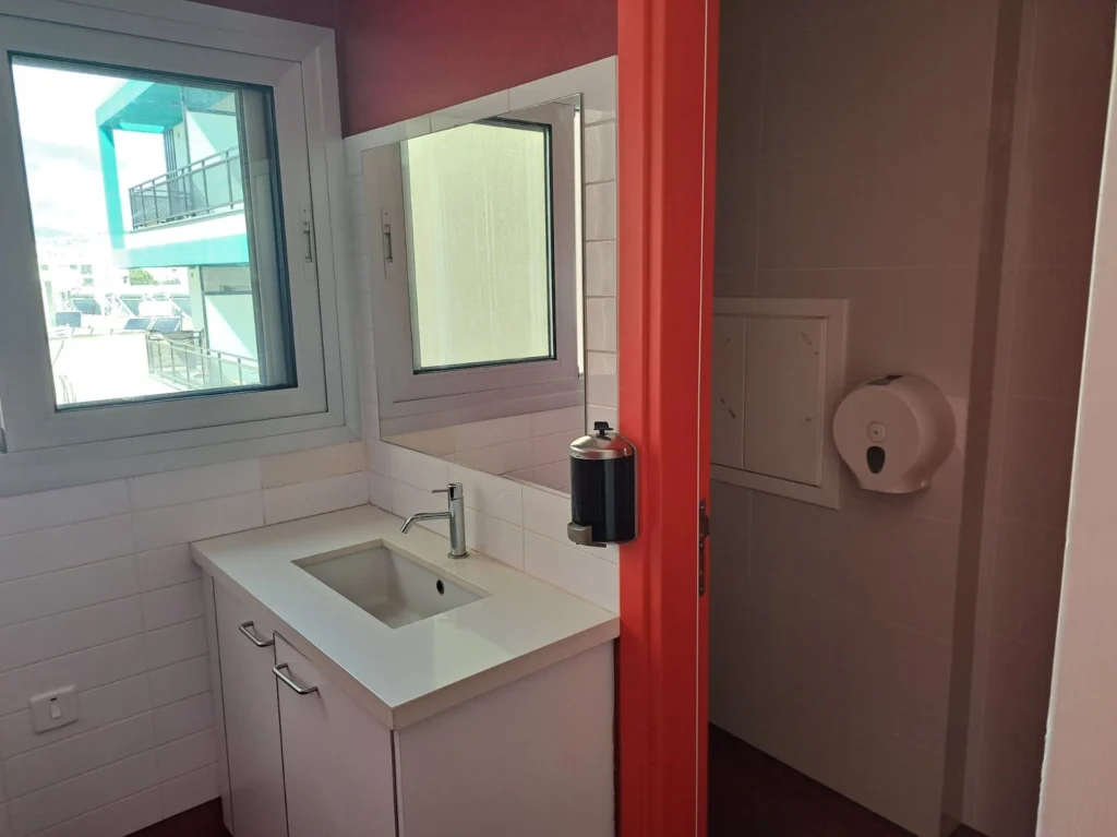 1584m² Office for Rent in Limassol – Katholiki