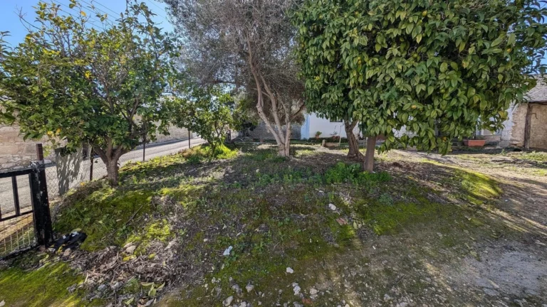 423m² Plot for Sale in Giolou, Paphos District