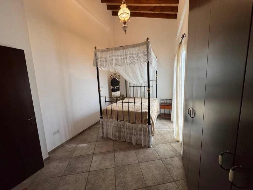 4 Bedroom House for Rent in Agios Tychonas, Limassol District