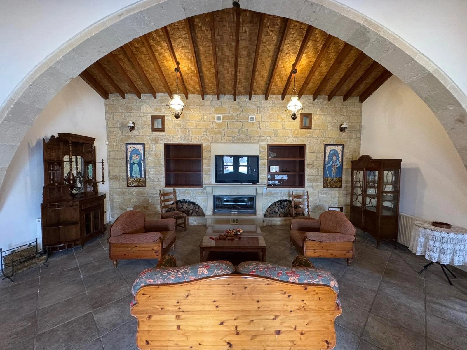 4 Bedroom House for Rent in Agios Tychonas, Limassol District
