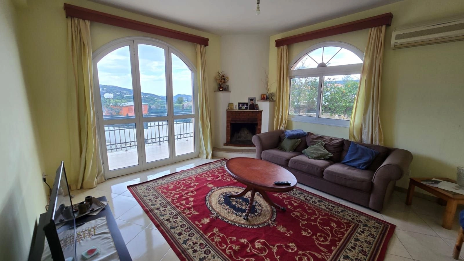 500m² House for Sale in Asgata, Limassol District
