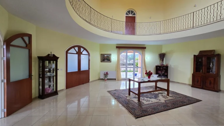 500m² House for Sale in Asgata, Limassol District