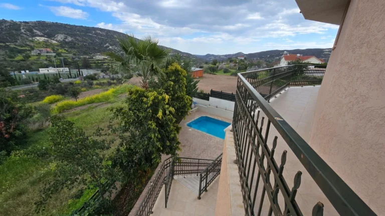 500m² House for Sale in Asgata, Limassol District