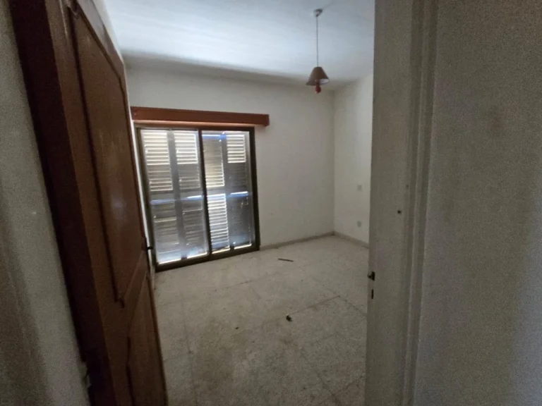 690m² Building for Sale in Paphos District