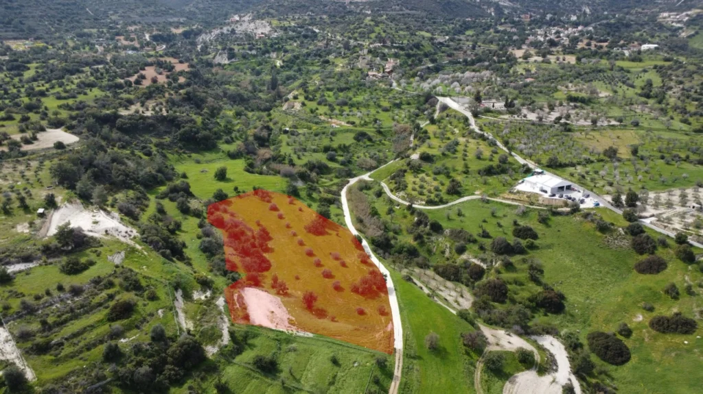 9,031m² Plot for Sale in Mathikoloni, Limassol District