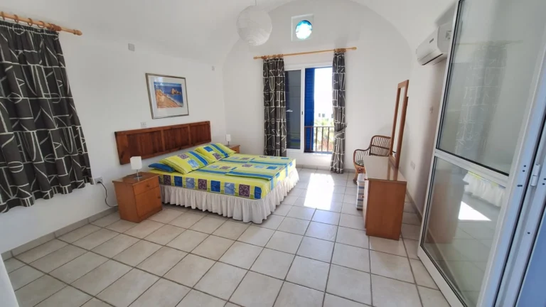 5 Bedroom House for Rent in Chlorakas, Paphos District