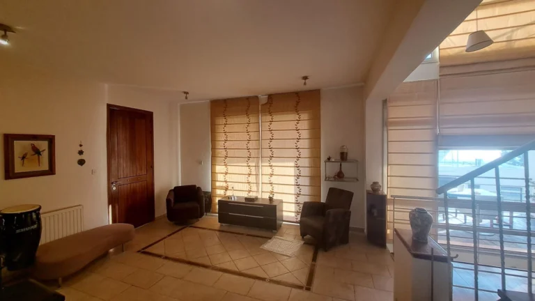 5 Bedroom House for Sale in Armou, Paphos District