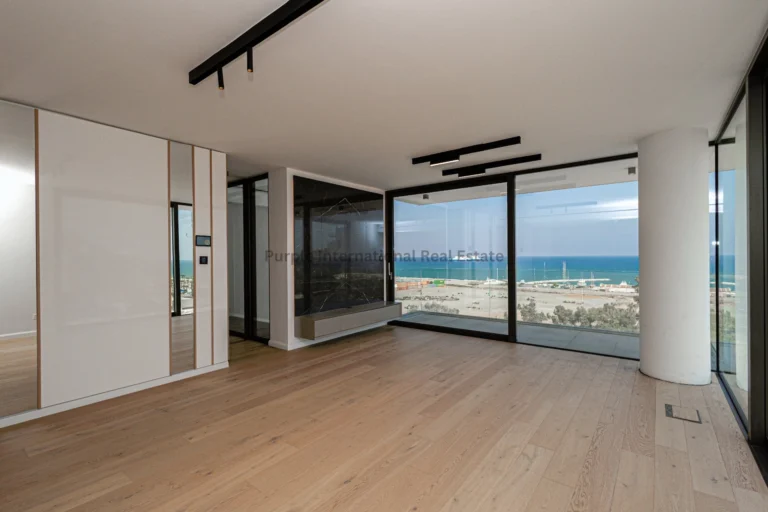 3 Bedroom Apartment for Sale in Larnaca District