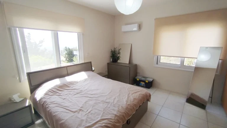 3 Bedroom Apartment for Sale in Tombs Of the Kings, Paphos District