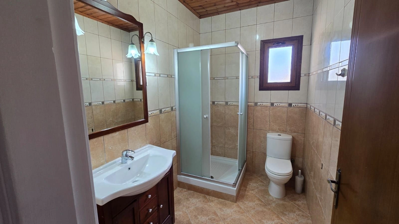 3 Bedroom House for Rent in Parekklisia, Limassol District