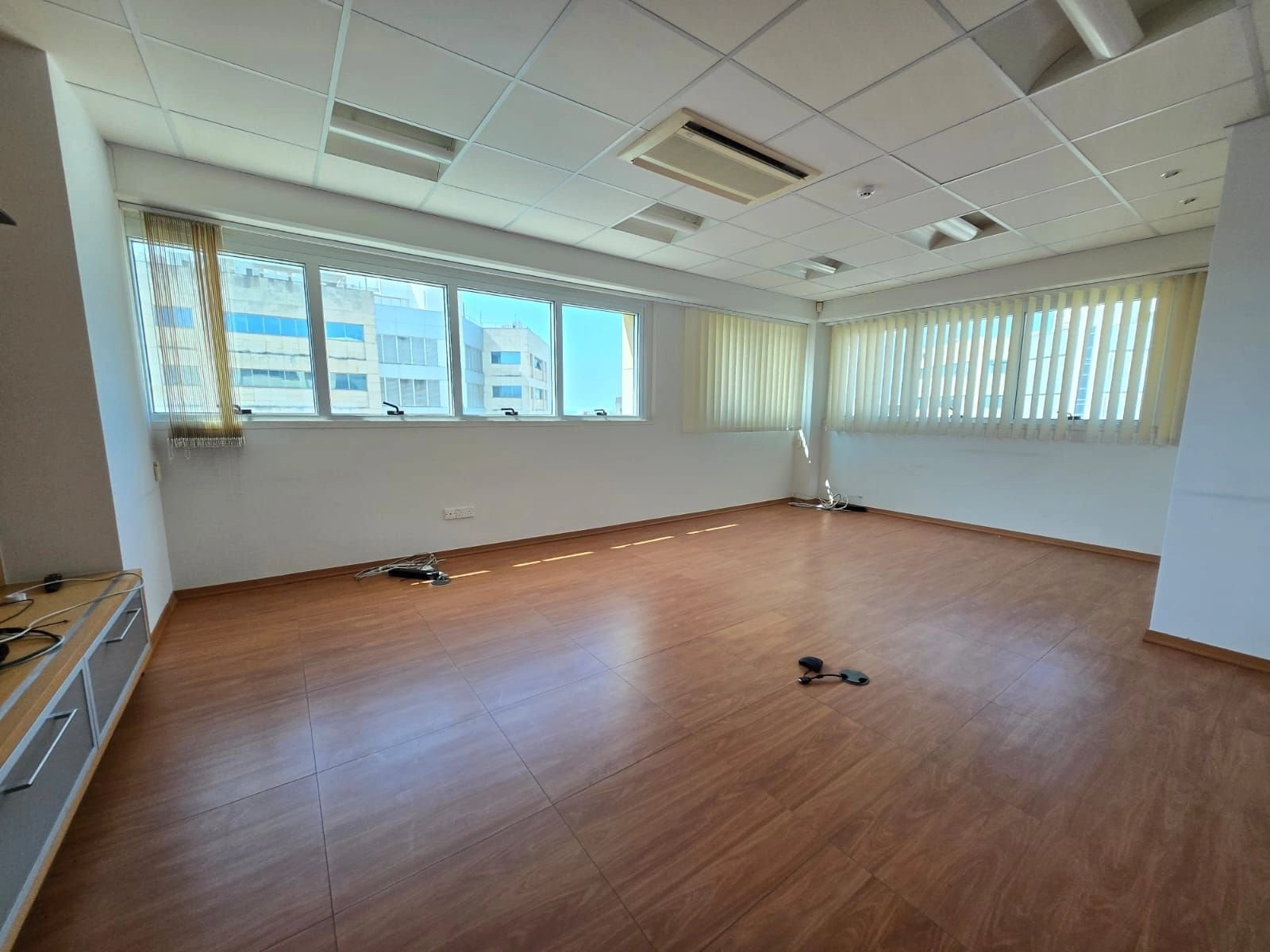 262m² Office for Rent in Limassol District