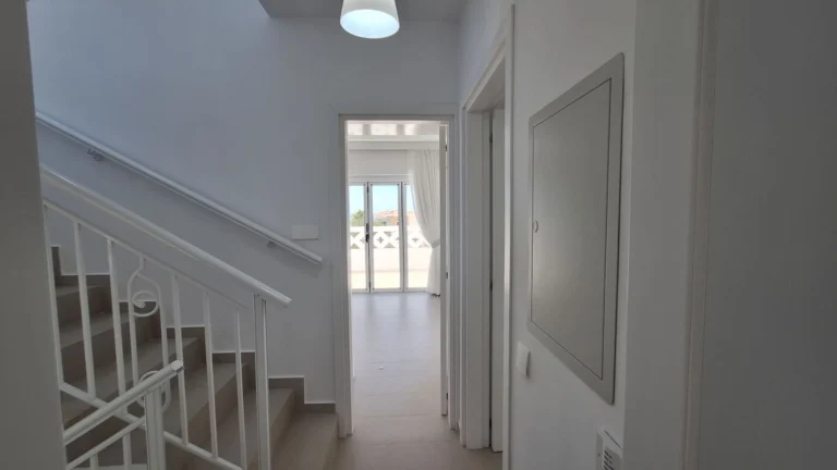 2 Bedroom House for Rent in Kissonerga, Paphos District