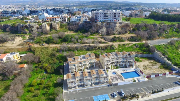 2 Bedroom Apartment for Sale in Paphos – Universal