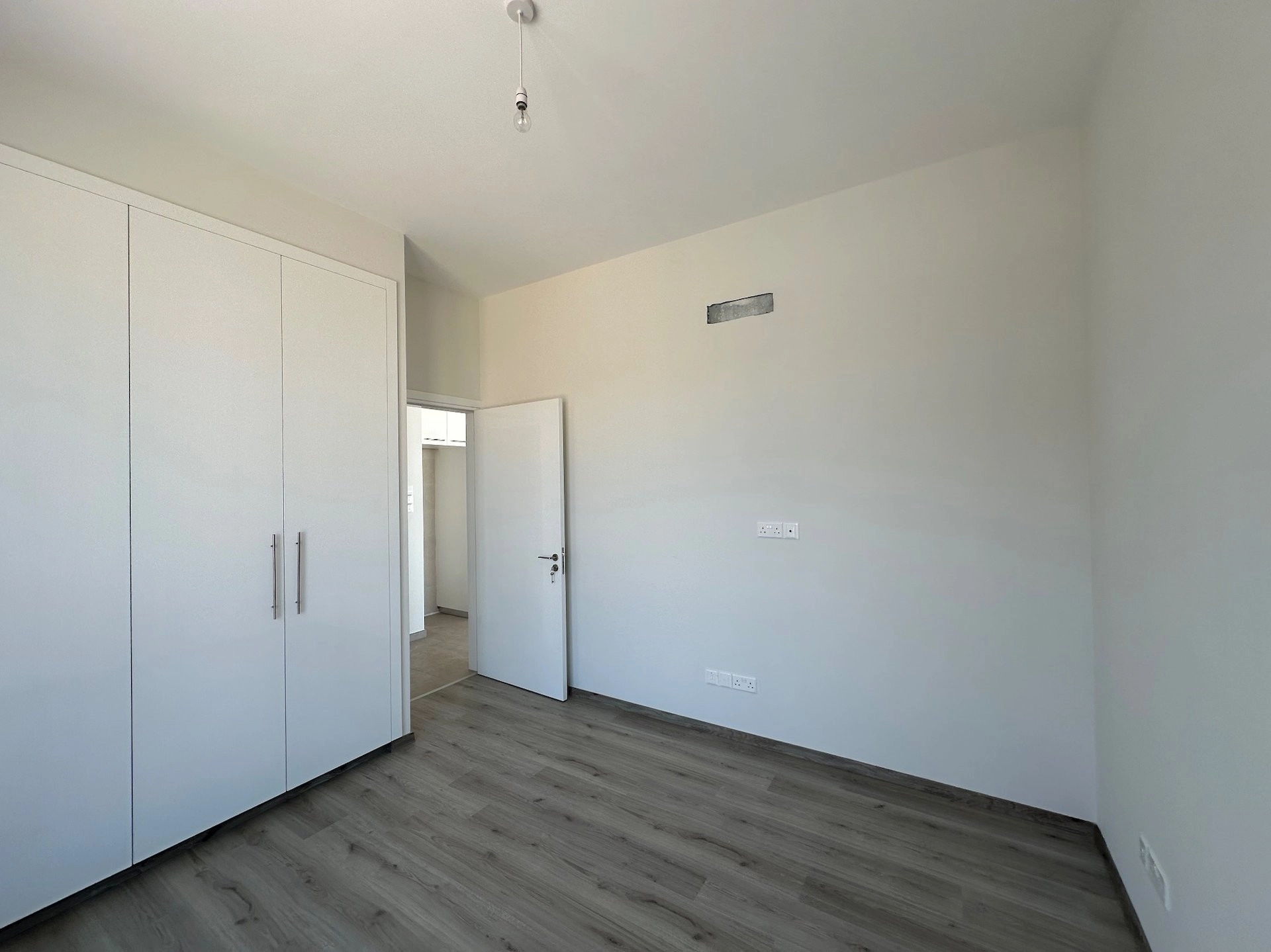 1 Bedroom Apartment for Sale in Paphos – Universal