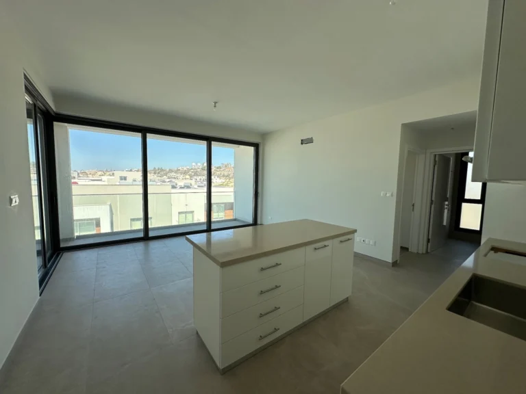 1 Bedroom Apartment for Sale in Paphos – Universal