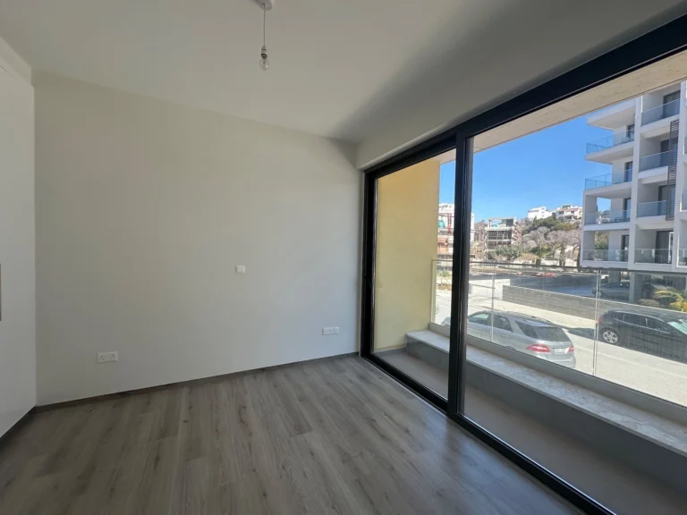 1 Bedroom Apartment for Sale in Paphos – Universal