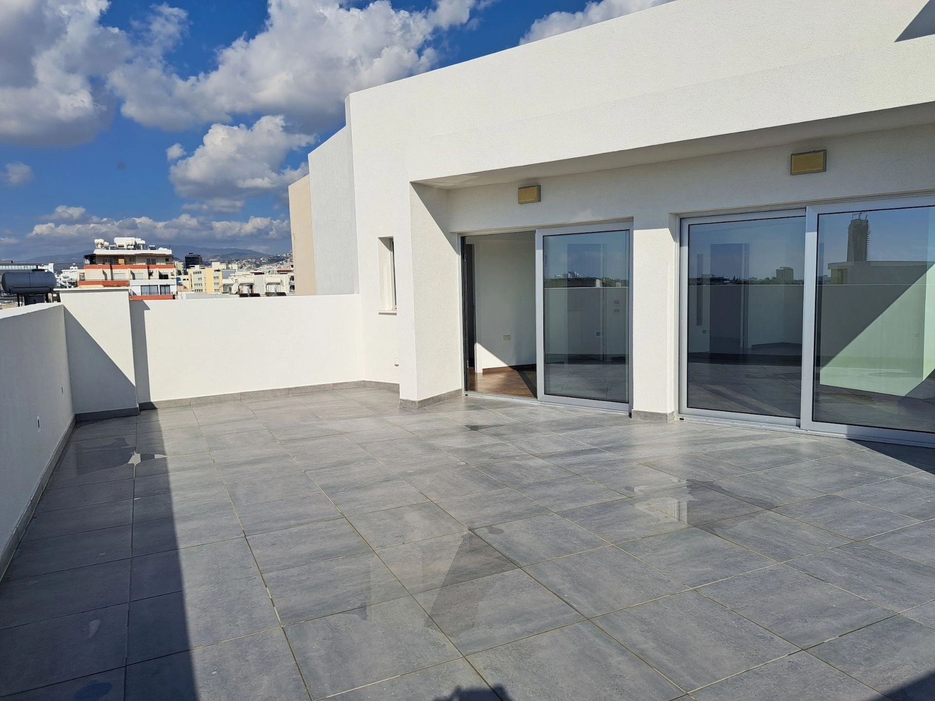 383m² Office for Rent in Limassol – Katholiki