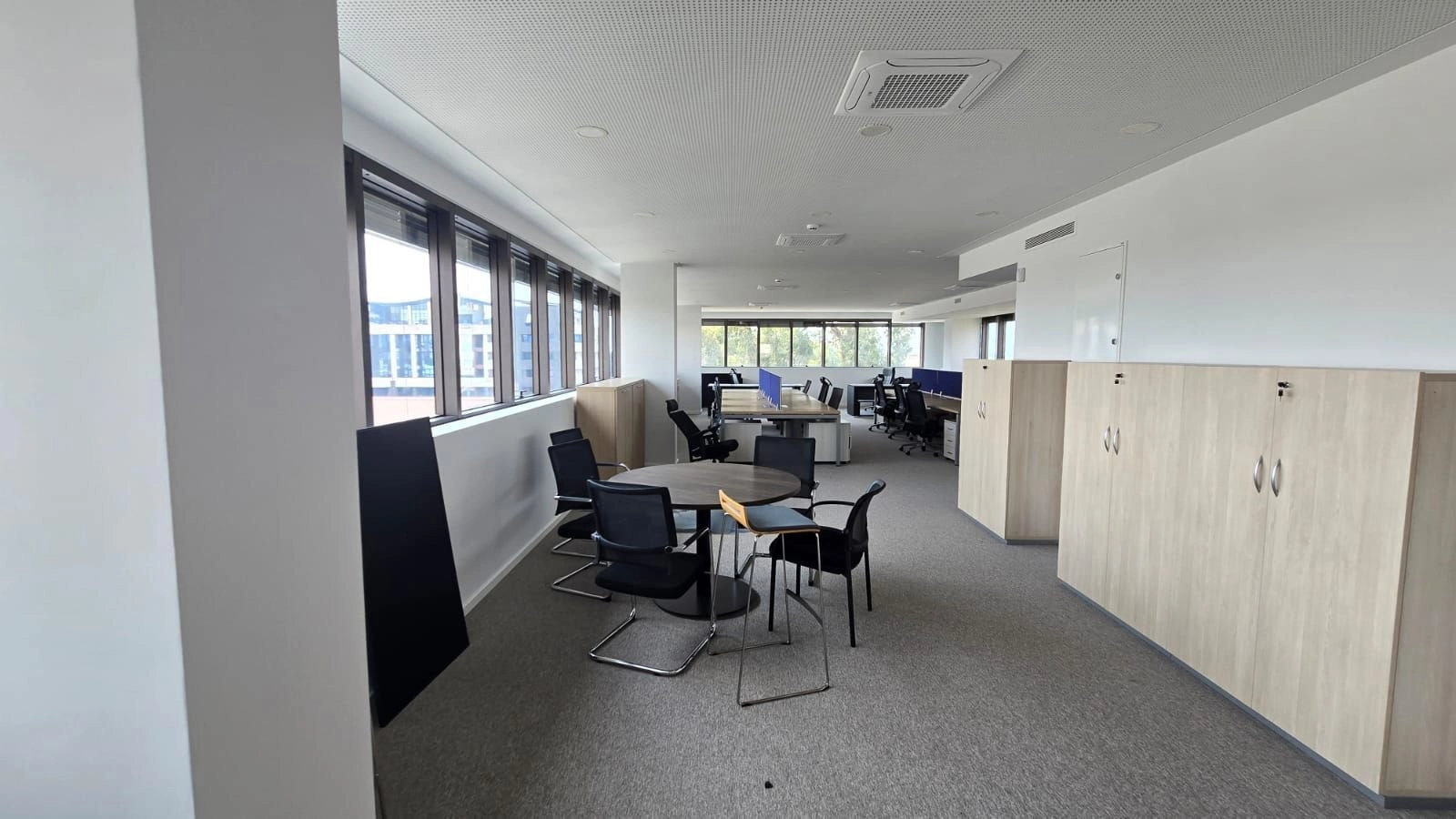 270m² Office for Rent in Limassol – Tsiflikoudia