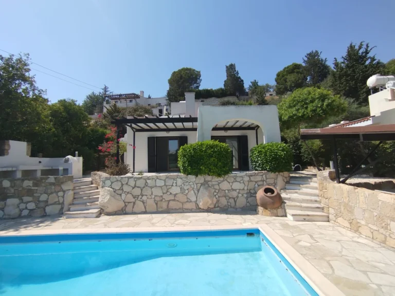 Cheap Houses and Villas for Sale Paphos up to 400000 euro