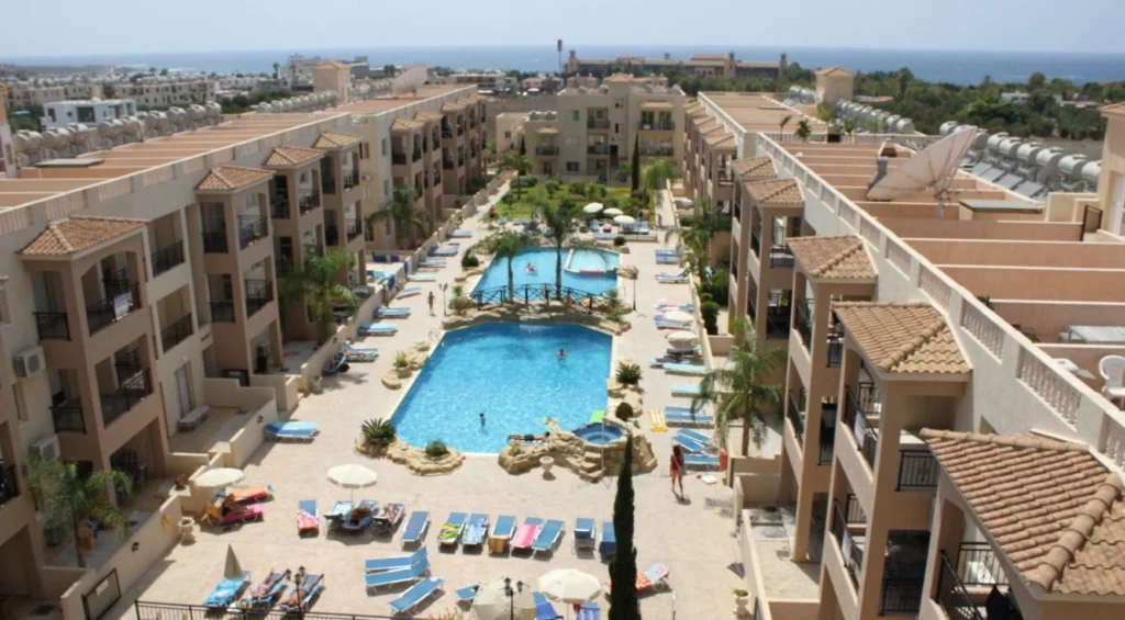 2 Bedroom Apartment for Sale in Tombs Of the Kings, Paphos District