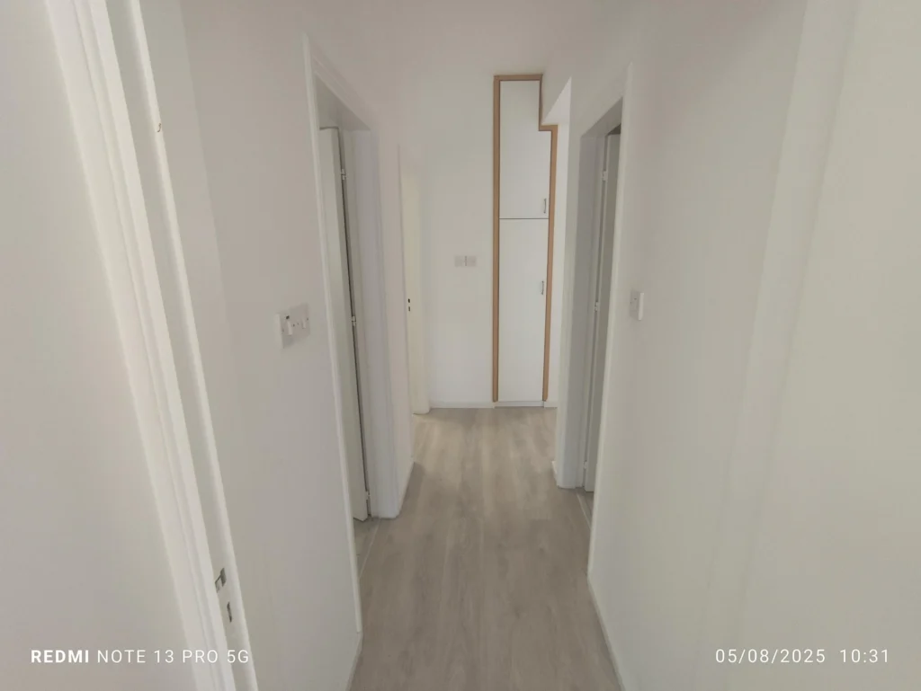 100m² Office for Rent in Limassol District