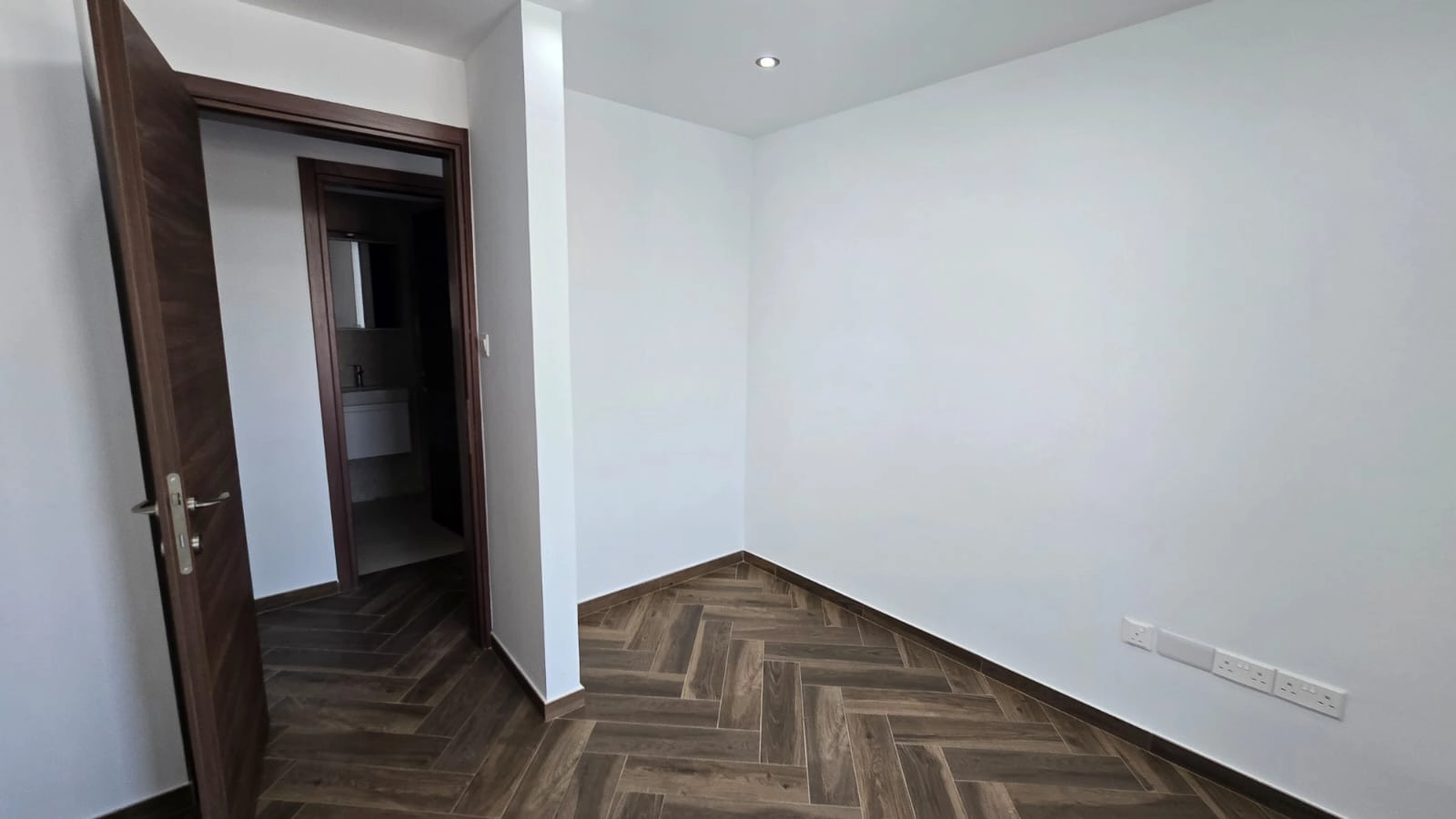 171m² Office for Rent in Limassol District